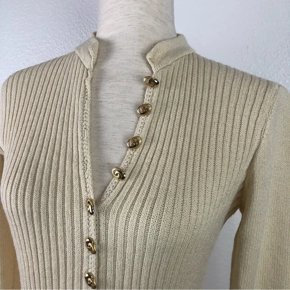St. John Knits Vintage Cream Sweater Dress - Picture 5 of 14